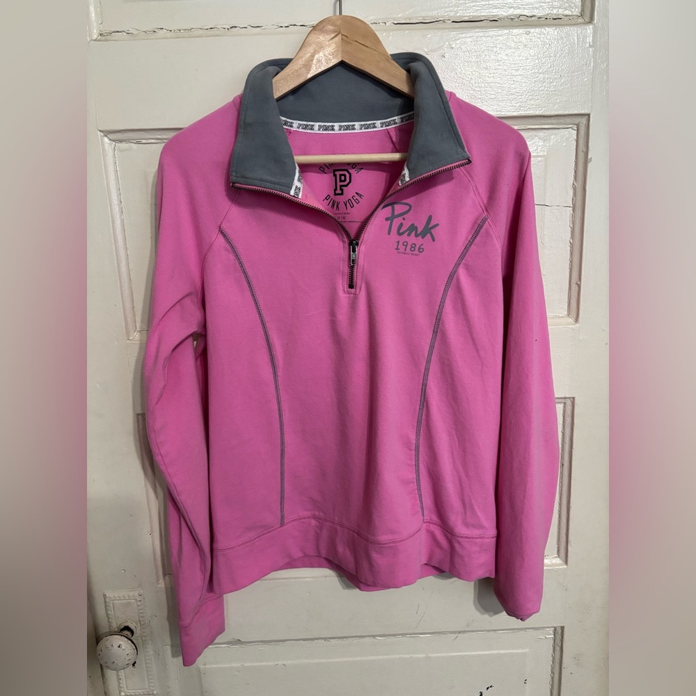 Victoria’s Secret Pink Yoga 1986 quarter zip pullover size Medium